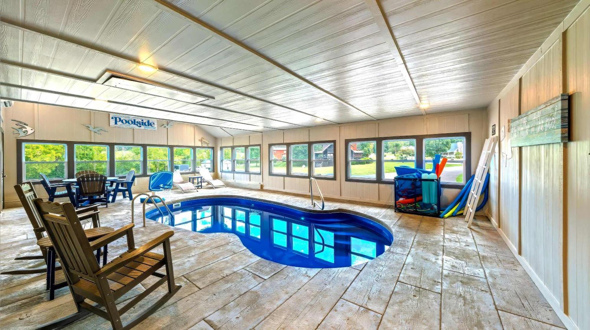 Poolside At Autumn Woods - Pool, Theater, Fireplace, Firepit, Arcade Sevierville Exterior foto
