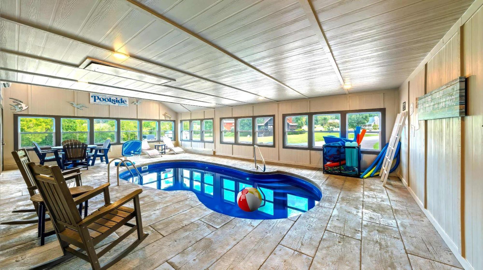 Poolside At Autumn Woods - Pool, Theater, Fireplace, Firepit, Arcade Sevierville Exterior foto